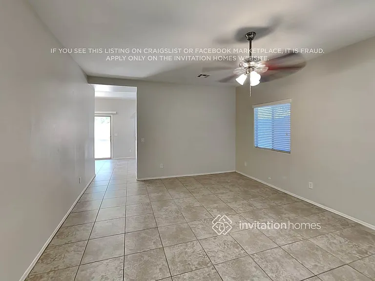 2101 E Caspian Way — Photo 4