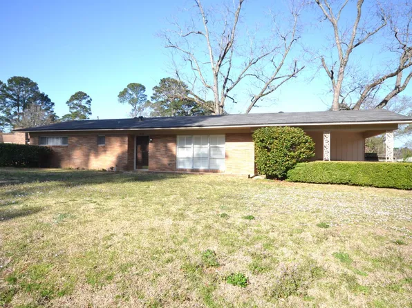 1419 Lacari St, Magnolia, AR 71753