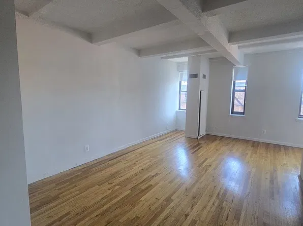 160 Bleecker St APT 5FW, New York, NY 10012