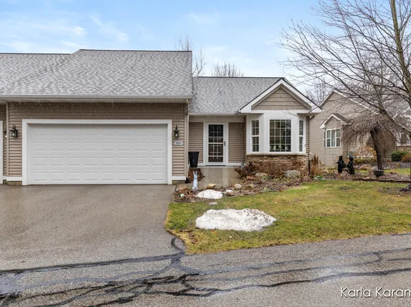 157 Trout Lily Ln NE, Comstock Park, MI 49321