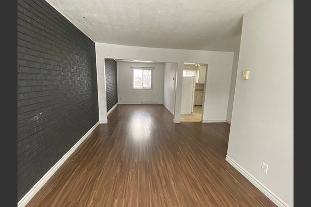 1st image of 364 4th Ave