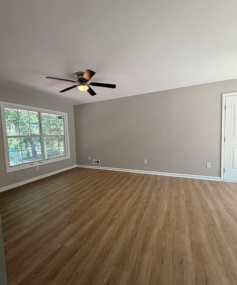 1644 Overhill Rd — Photo 6