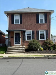322 Lincoln Ave, Nazareth, PA, 18064