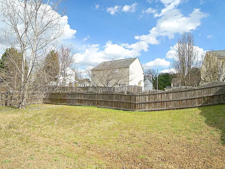 4320 Bay Rum Ln — Photo 24