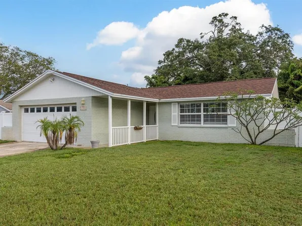 11991 104th Ave, Seminole, FL 33778