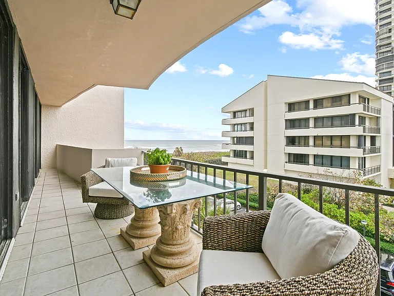 4200 N Ocean Dr #1 — Photo 56