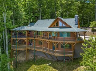 565 Asgi Trl, Maggie Valley, NC 28751