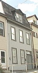 21 Lanark St