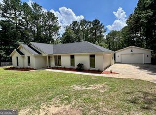 1379 Jones Rd, Cataula, GA 31804