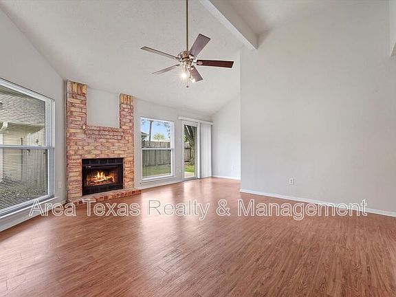 4th image of 9335 Crescent Moon Dr