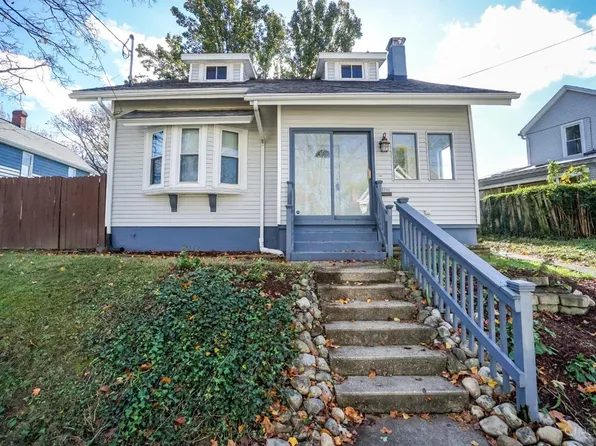 3211 Berwyn Pl, Cincinnati, OH 45209