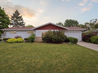 2205 Rutledge Ave, Janesville, WI 53545