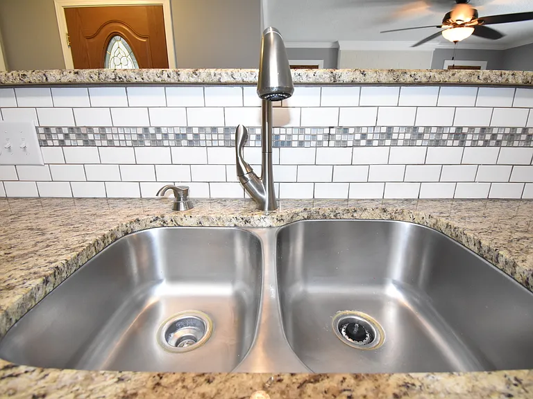 9357 Castle Falls Cir — Photo 12
