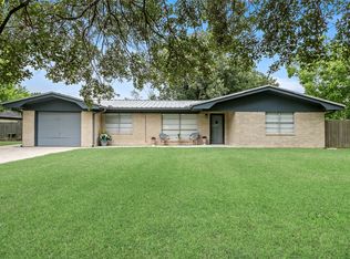 15366 Jackie Rd, Hamshire, TX 77622