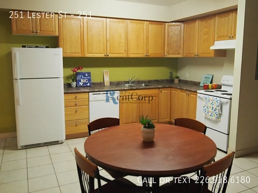1 bed, 1.0 bath, $695 — Photo 1