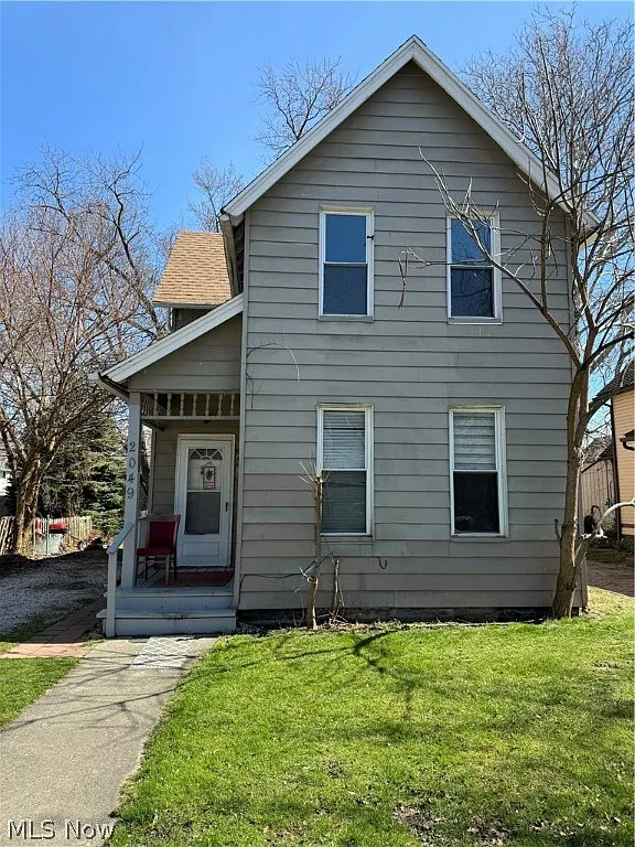 2049 W 95th St photo 1