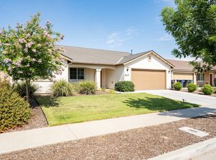565 Alpha St, Tulare, CA 93274