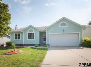 6417 S 162nd Ave, Omaha, NE 68135