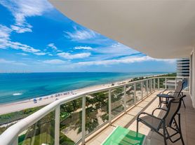 8855 Collins Ave, Surfside, FL