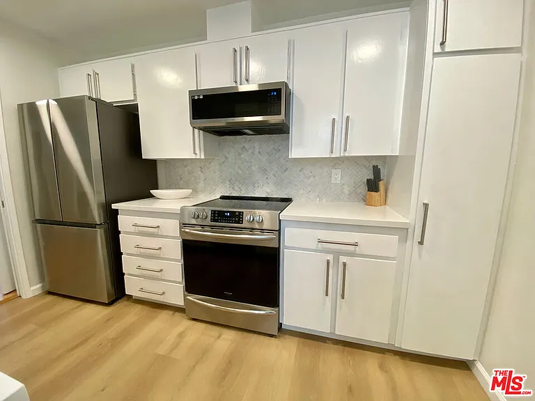 6250 Buckingham Pkwy #203 — Photo 10