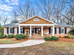 233 Chiswick Rd, Charlotte, NC 28211