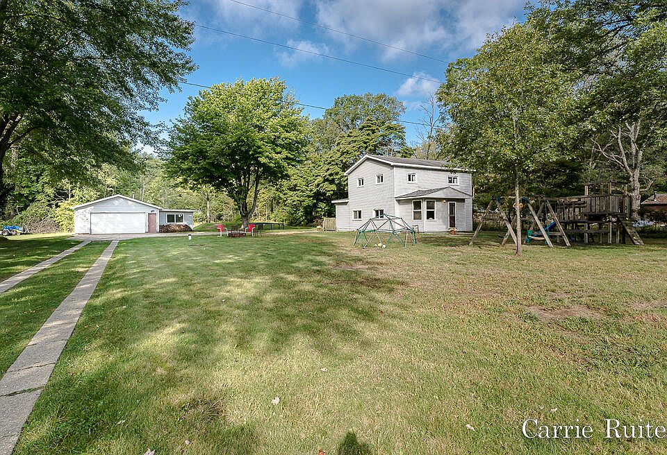 17885 136th Ave, Nunica, MI 49448 Zillow