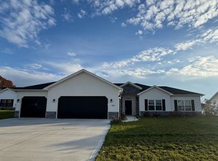 3960 Kings Pass, Warsaw, IN 46582