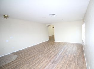 8808 N 67th Dr, Peoria, AZ 85345