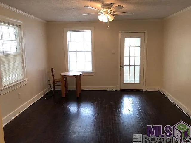 872 Aster St — Photo 5