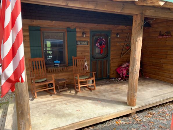 82 Covered Bridge Dr