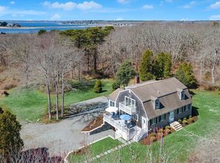 20 Shawmut Rd, Mattapoisett, MA 02739