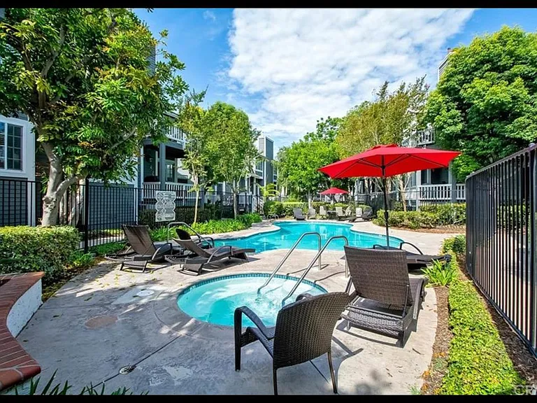 2330 Vanguard Way #A102 — Photo 26