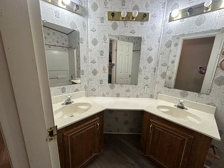 16521 Timberwood — Photo 20