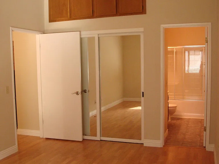 8310 Regents Rd #1A — Photo 6