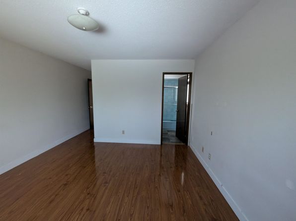 3 bedroom rental in Vancouver — photo 16