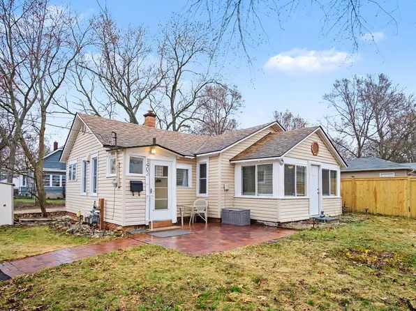 1403 Matilda St NE, Grand Rapids, MI 49503
