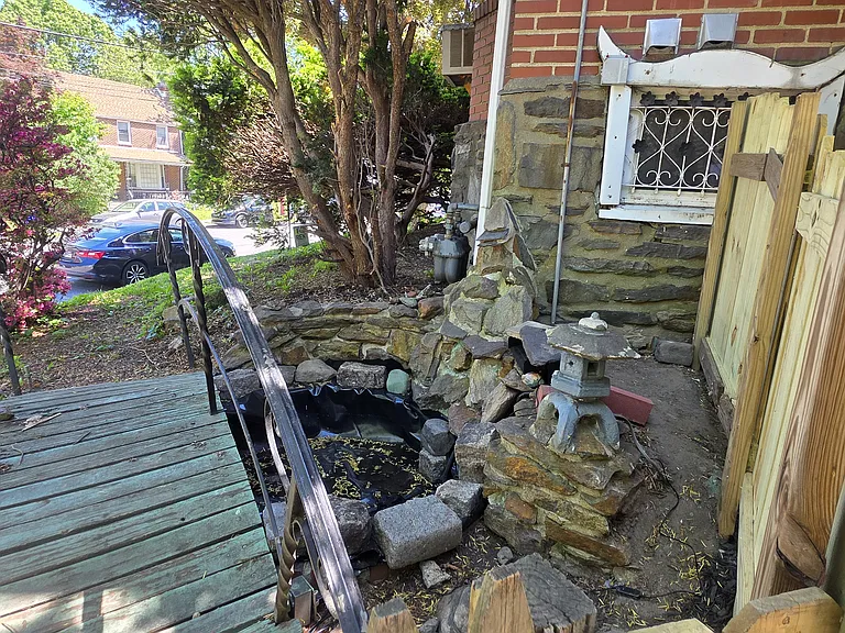 Valley Rd — Photo 25