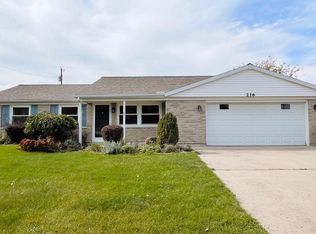 216 S Dorset Rd, Troy, OH 45373