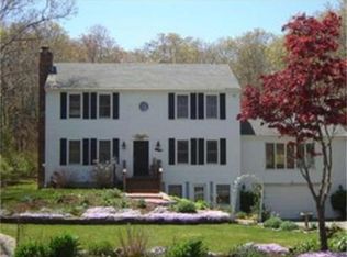 27 Tecumseh Rd, Sagamore Beach, MA 02562