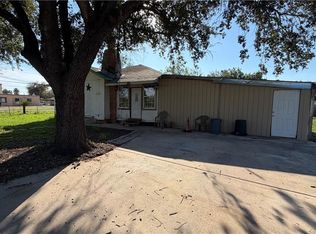 123 S 4th St, Donna, TX 78537