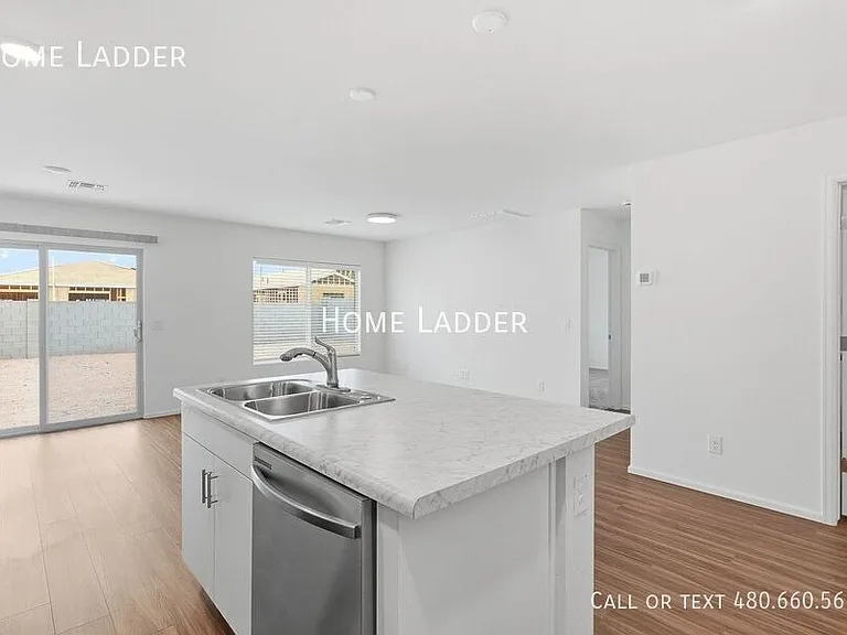1360 W Inca Dr — Photo 12