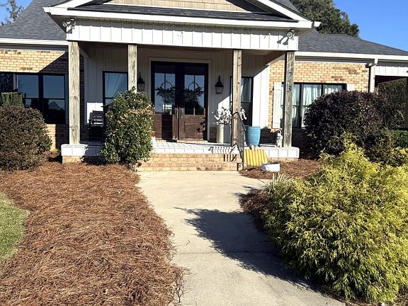 3rd image of 753 Laurie Ellis Road