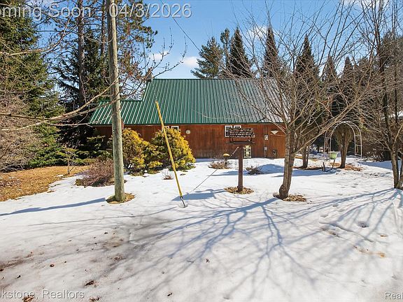 3rd image of 4163 Hanson Rd