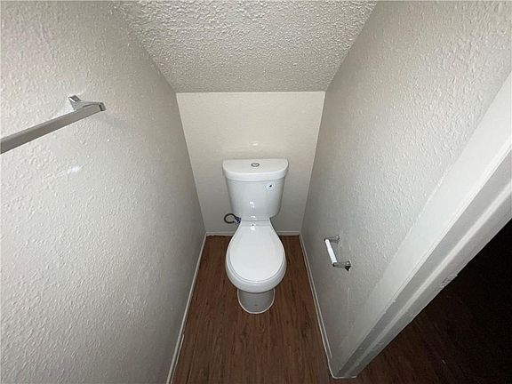 4th image of 8406 Garcreek Cir APT C