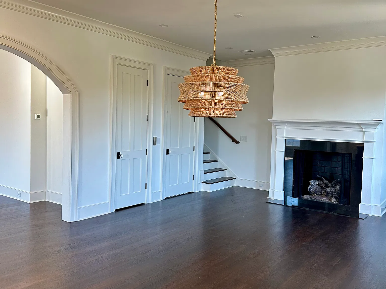 3 bed, 2650 sqft, $15,000 — Photo 3