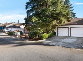 251 Mount Echo Dr, Medford, OR 97504