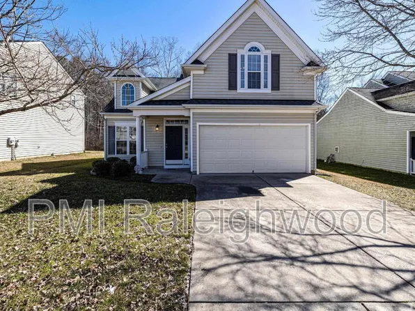 7954 Willowglen Dr, Raleigh, NC 27616