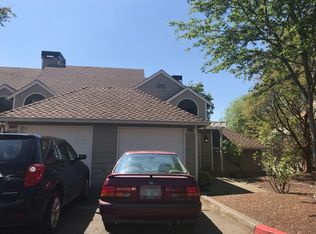 3982 Carman Dr, Lake Oswego, OR 97035