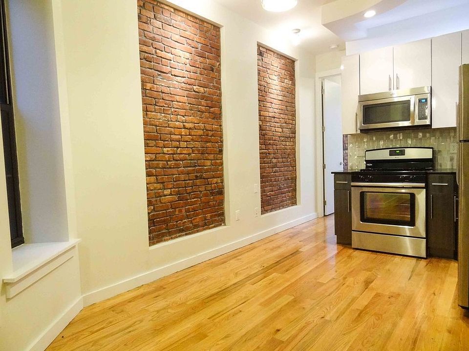 1st image of 685 Sterling Pl APT 1R