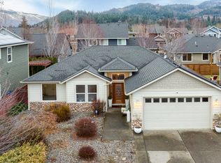 1635 4th St, Hood River, OR 97031